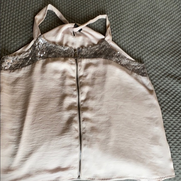 Gorgeous Silk Tank w Sequin accent - Picture 2 of 5